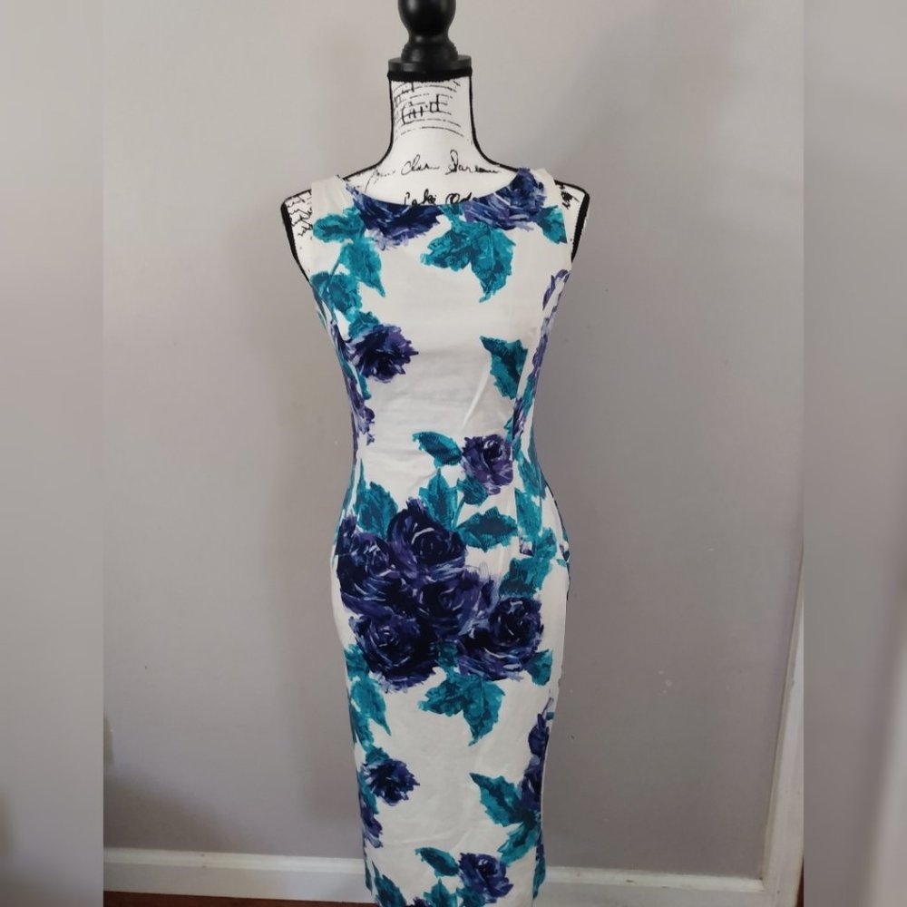 Pinup Couture Wiggle dress